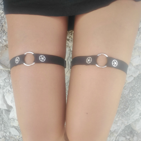 Steampunk Thigh Garter Set – 2 Pieces with Gear Accents