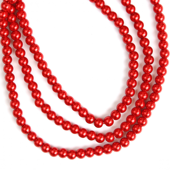 Red pearls necklace