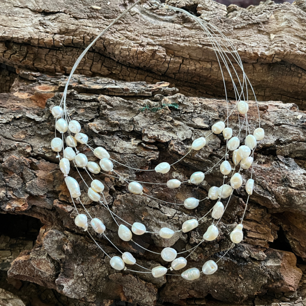 Timeless Elegance: Stylish Multi-Strand Necklace with Natural White Pearls