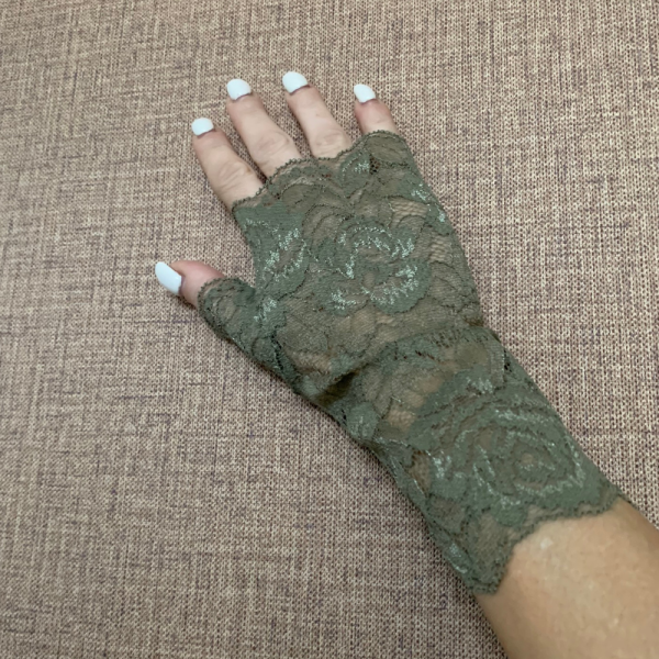 Olive Lace Fingerless Gloves