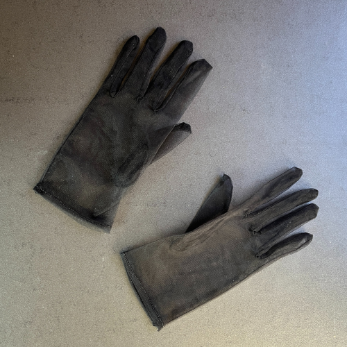 Short Black Tulle Gloves - Refined Elegance with KORSET BG