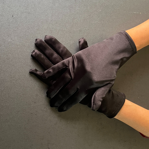 Елегантни къси черни сатенени ръкавици 23 см
