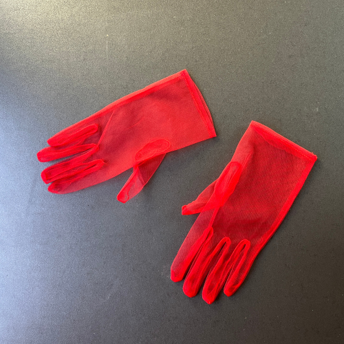 Mănuși Scurte Roșii din Tul - Eleganță Refinedată cu KORSET BG