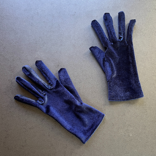 Elevate Your Style with Short Velvet Gloves in Blue