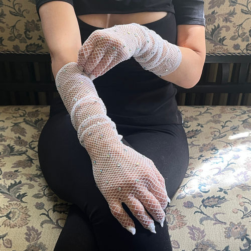 Long white mesh bridal gloves with crystals