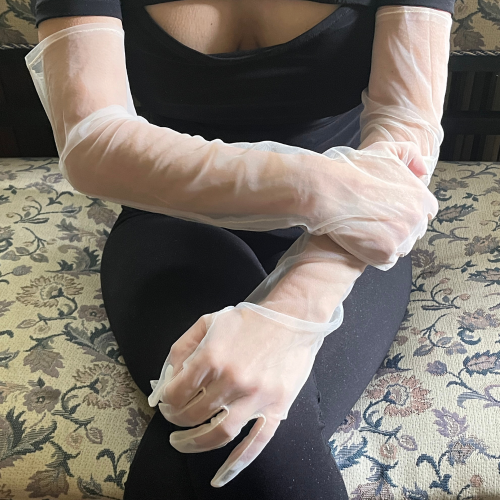 Дълги булчински ръкавици 54 см от прозрачен тюл екрю | KORSET BG