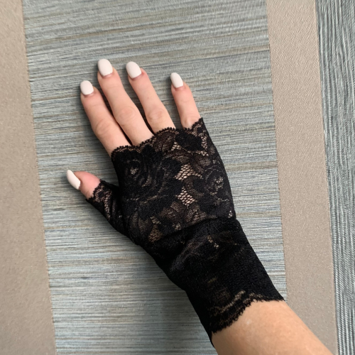 Black Lace Fingerless Gloves - Elegant & Chic